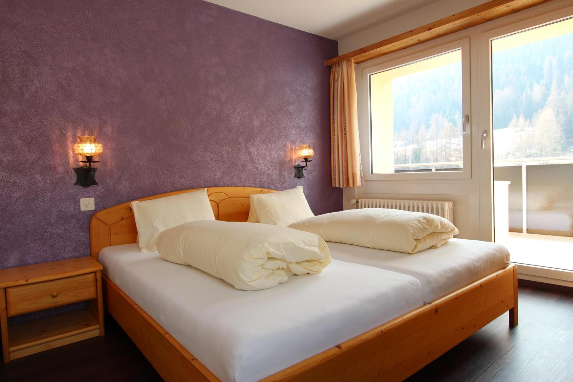 Hotel Al Rom Tschierv Room photo